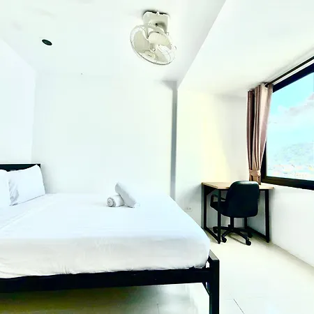 Easy Life 7 Apartment